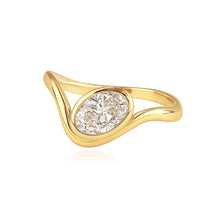 Load image into Gallery viewer, Bezel Lab Diamond Curved Ring