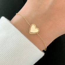 Load image into Gallery viewer, Fluted Outline Gold Heart Bracelet