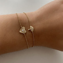 Load image into Gallery viewer, Small Scattered Mushroom Bracelet