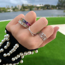 Load image into Gallery viewer, Diamond and Baguette Twist Ring