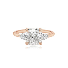Load image into Gallery viewer, Diamond Gold Pear Side Stones Engagement Ring