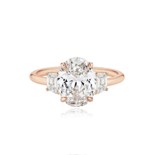 Load image into Gallery viewer, Diamond Trapezoid Side Stones Gold Band Engagement Ring