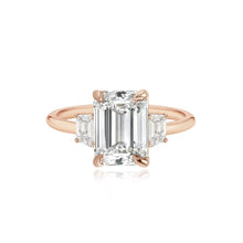 Load image into Gallery viewer, Diamond Trapezoid Side Stones Gold Band Engagement Ring