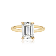 Load image into Gallery viewer, Gold Band Engagement Ring