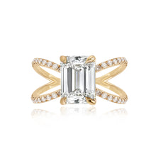 Load image into Gallery viewer, Diamond Reverse Split Shank Pave Band Engagement Ring