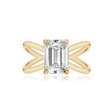 Load image into Gallery viewer, Diamond Reverse Gold Split Shank Engagement Ring