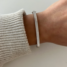 Load image into Gallery viewer, Fluted Gold Bangle