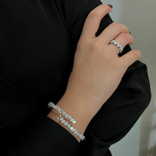 Load image into Gallery viewer, Swirl Diamond Multi Shape Bangle