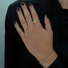 Load image into Gallery viewer, Thick Striped Gold Ring