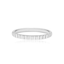 Load image into Gallery viewer, Fluted Wedding Ring
