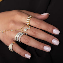 Load image into Gallery viewer, Solitaire Diamond Wiggly Pave Ring