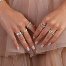 Load image into Gallery viewer, Thick Striped Gold Ring