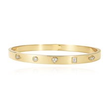 Load image into Gallery viewer, Multi shape diamond clip-on bangle in 14k gold, bold luxury jewelry for modern women.