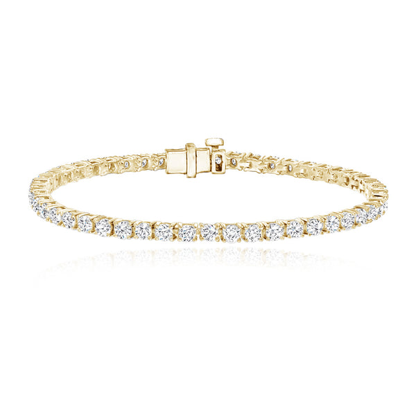 Classic diamond tennis bracelet 4cts in 14k gold, ideal for luxury fine jewelry lovers.