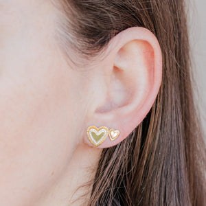 Small Fluted Outline Gold Heart Studs