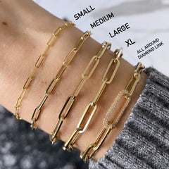 Small paperclip chain bracelet in 14K yellow gold, different chain length