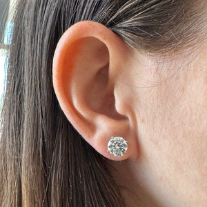 Classic Diamond Studs 4 cts.