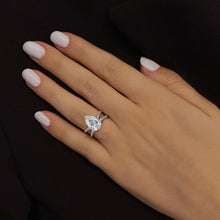 Load image into Gallery viewer, Diamond Reverse Split Shank Pave Band Engagement Ring