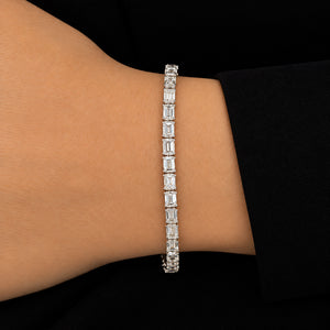 East to West Emerald Lab Diamond Tennis Bracelet