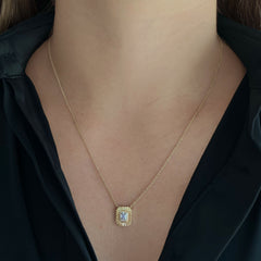 Fluted Bezel Diamond Necklace