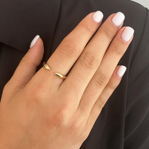 Gold Claw Ring