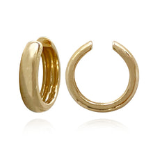 Load image into Gallery viewer, Gold Dome Ear Cuff
