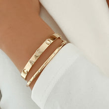 Load image into Gallery viewer, Inlay Diamond Bangle
