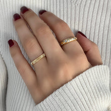Load image into Gallery viewer, Fluted Gold Ring
