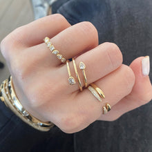 Load image into Gallery viewer, Gold Claw Ring
