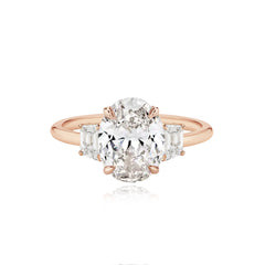 Diamond Trapezoid Side Stones Engagement Ring