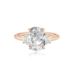 Diamond Trapezoid Side Stones Engagement Ring