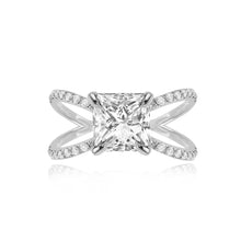 Load image into Gallery viewer, Diamond Reverse Split Shank Pave Band Engagement Ring
