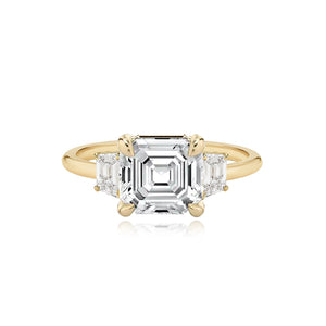 Diamond Trapezoid Side Stones Gold Band Engagement Ring