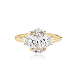 Diamond Trapezoid Side Stones Gold Band Engagement Ring