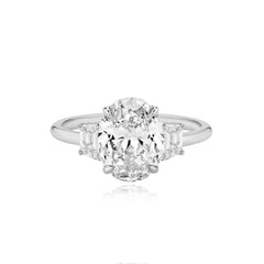 Diamond Trapezoid Side Stones Engagement Ring