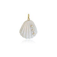 Load image into Gallery viewer, Medium Three Diamond Shell Stone Charm
