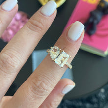 Load image into Gallery viewer, Large Two-Gemstones Ring
