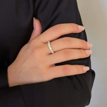 Load image into Gallery viewer, Bridal Oval Cut Eternity Ring
