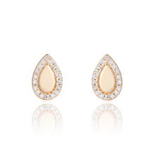 Load image into Gallery viewer, Golden Pear Diamond Earrings

