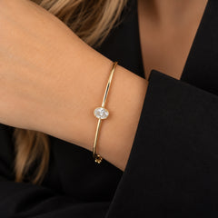 Solitaire Lab Diamond Gold Bangle