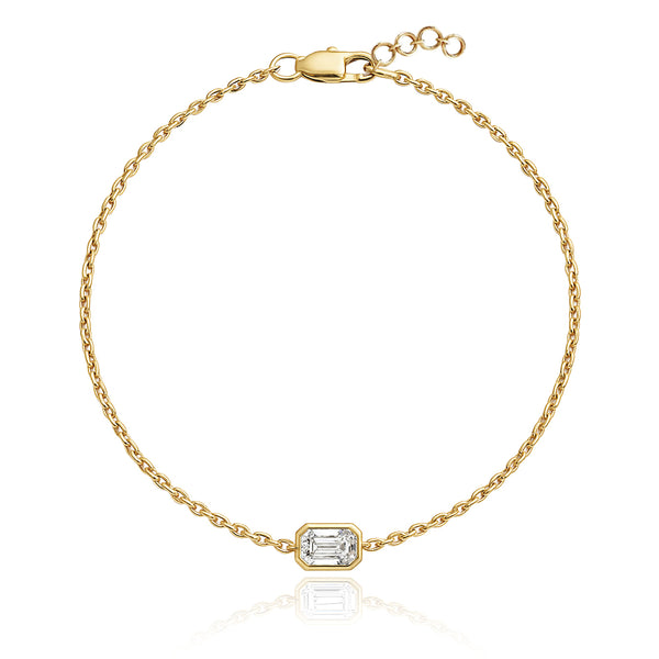 Chic bezel diamond chain bracelet in 14k gold, luxury fine jewelry, timeless affordable gold jewelry design.