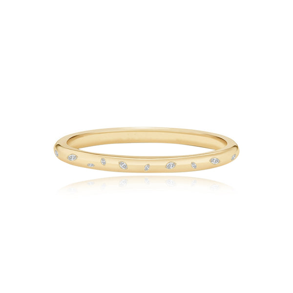 Scattered Marquise Diamonds Wedding Band