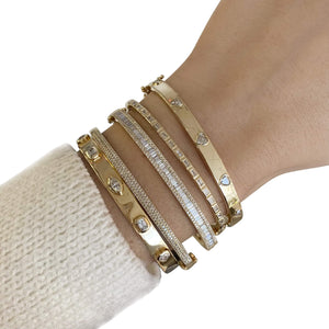 Bezel Diamond Heart Bangle