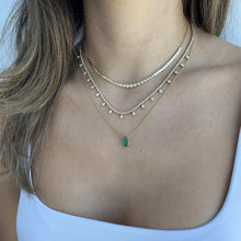 Load image into Gallery viewer, Graduated Bezel Diamond and Gold Disc Chain Necklace
