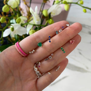 Curved Three Diamond Stud