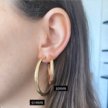 Load image into Gallery viewer, Thin Gold Tube Hoops
