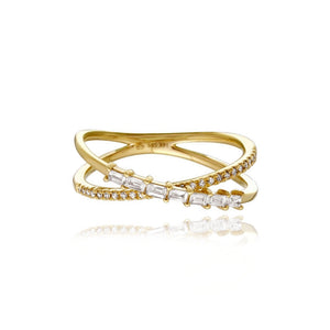 Diamond and Baguette Twist Ring