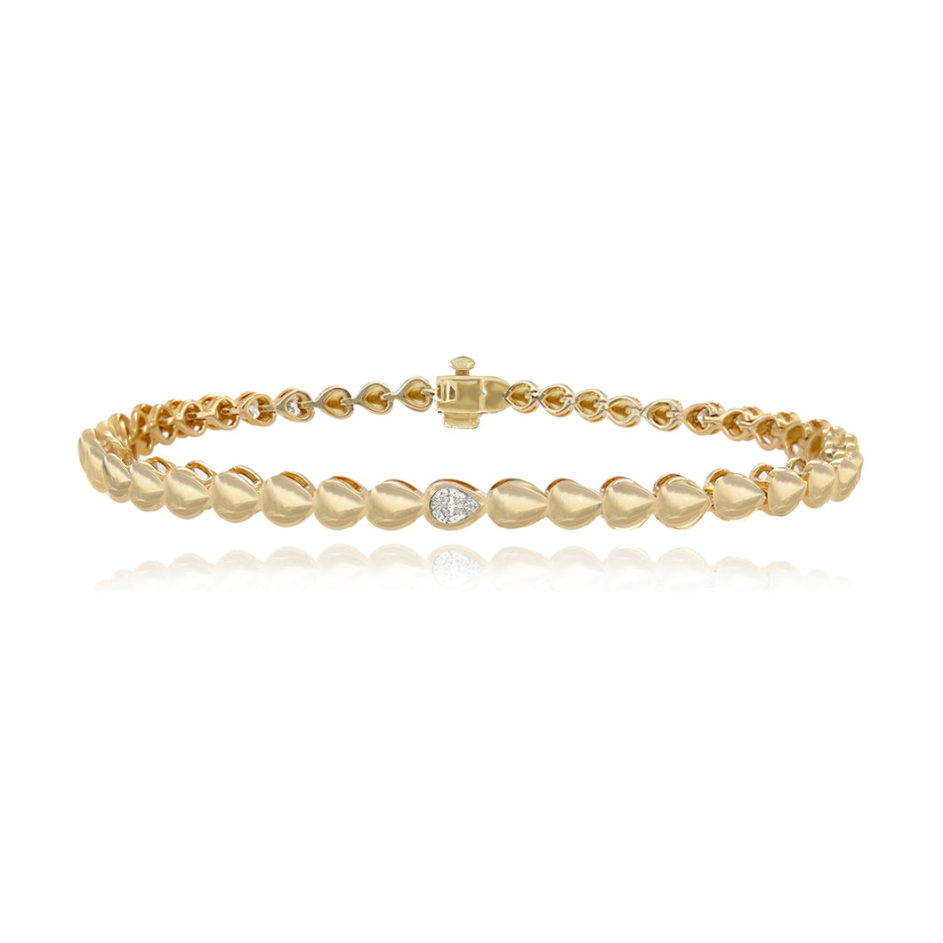 Solitaire Pear Diamond Golden Bracelet