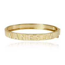 Load image into Gallery viewer, Personalized Three Dimensional Diamond Bangle
