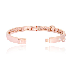 Scattered Bezel Solitaire Diamonds Bangle